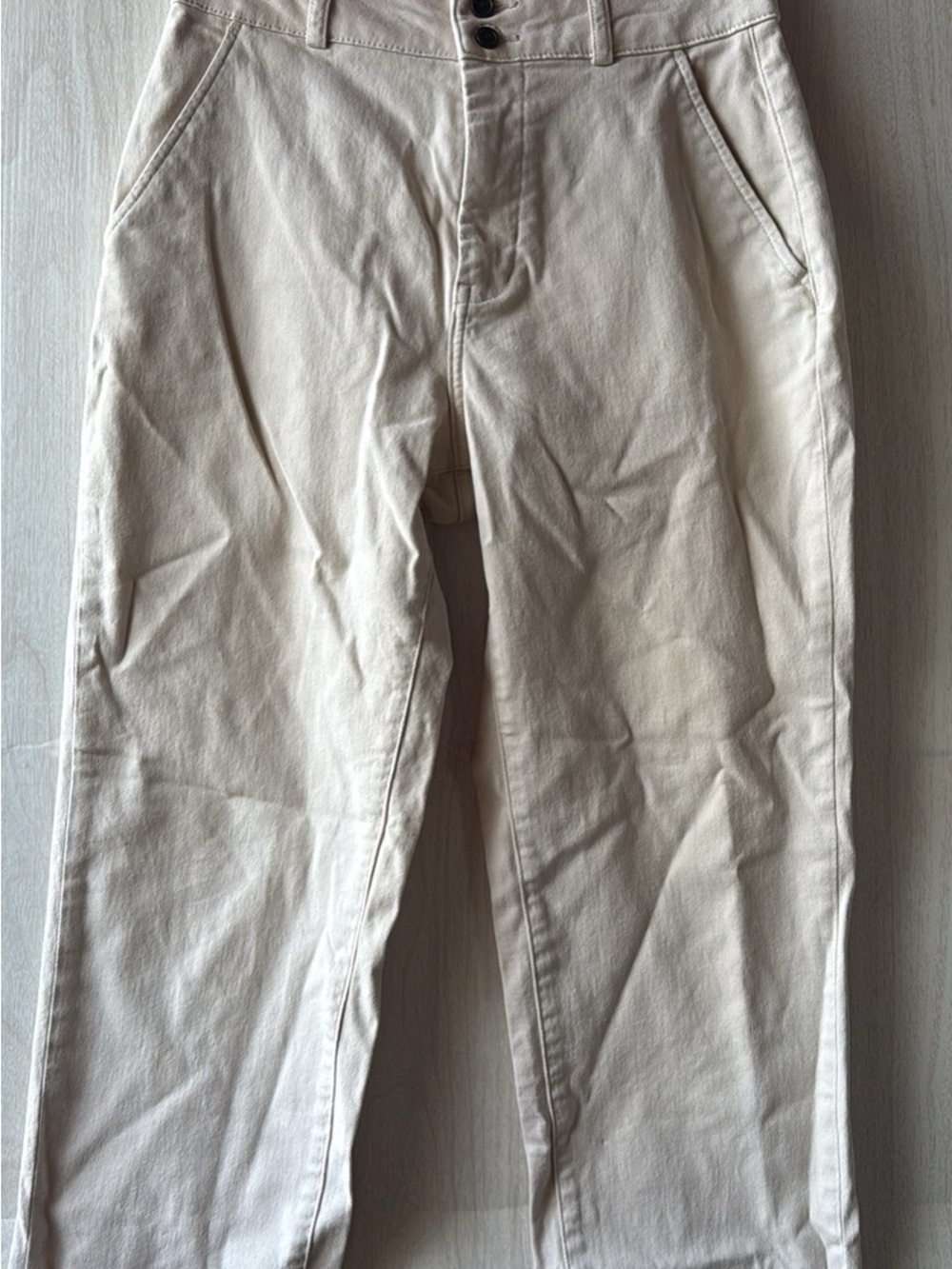 Everlane High-Rise Jeans in Cream